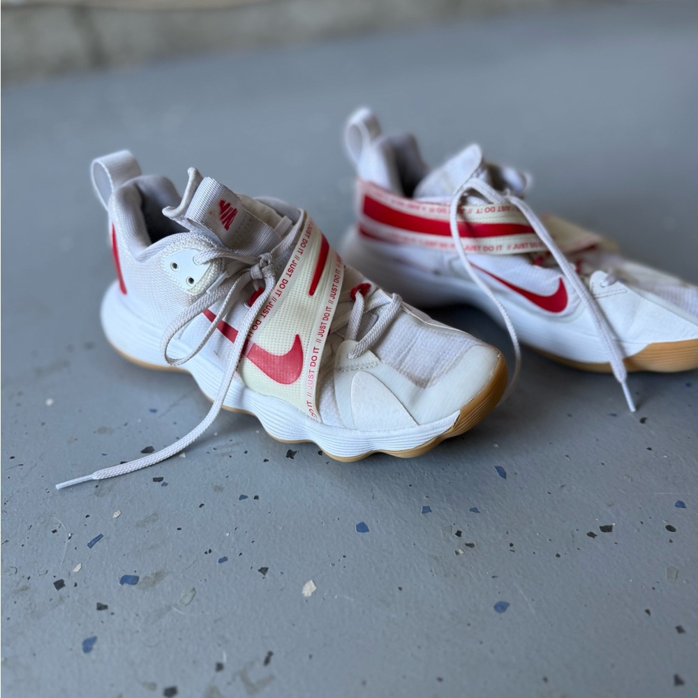 Nike White and Red Athletic Shoes with Breathable Mesh